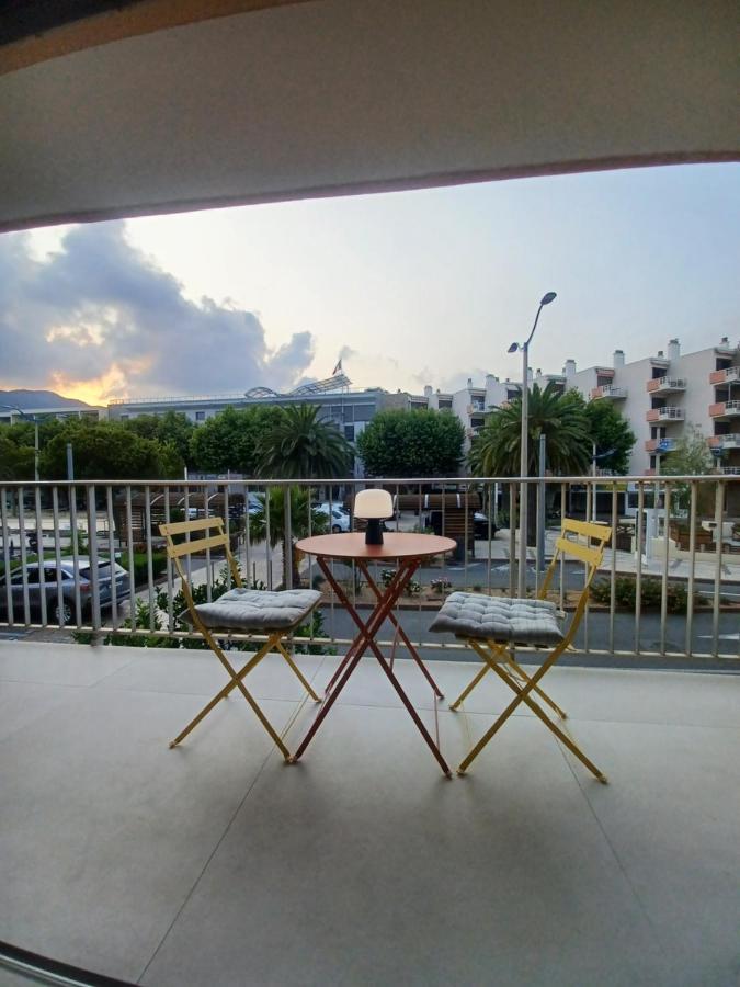 Superbe Appartement A 2 Minutes De La Mer Cavalaire-sur-Mer Zewnętrze zdjęcie